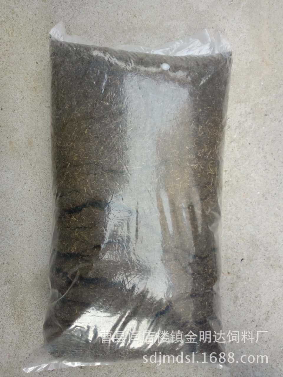 2、秸稈發(fā)酵飼養(yǎng)牛有什么好處？